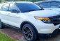 Pearl White Ford Explorer 2015 for sale in Makati-0