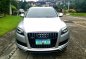 Selling Pearl White Audi Q7 2013 in Manila-2