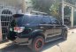 Selling Black Toyota Fortuner 2012 in Manila-5