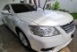 Selling Pearl White Toyota Camry 2010 in Biñan-0