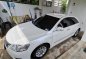 Selling Pearl White Toyota Camry 2010 in Biñan-3