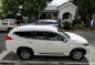 Sell Pearl White 2017 Mitsubishi Montero Sport in Las Piñas-4