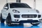 White Porsche Cayenne 2018 for sale in Automatic-0