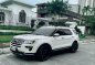 Pearl White Ford Explorer 2018 for sale in Automatic-2