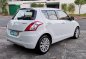 Pearl White Suzuki Swift 2013 for sale in Automatic-6