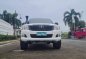 Selling White Toyota Hilux 2013 in Muntinlupa-1