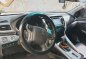 Pearl White Mitsubishi Montero 2016 for sale-7