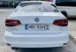 Sell Pearl White 2016 Volkswagen Jetta in Pasig-4