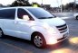 Pearl White Hyundai Grand Starex 2011 for sale in Automatic-6