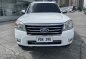 Selling Pearl White Ford Everest 2011 in Pasig-1