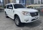 Selling Pearl White Ford Everest 2011 in Pasig-5