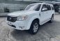 Selling Pearl White Ford Everest 2011 in Pasig-0