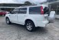 Selling Pearl White Ford Everest 2011 in Pasig-9