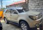 Selling Pearl White Toyota Fortuner 2011 in Quezon-0