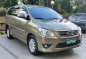 Selling Grey Toyota Innova 2012 in Makati-1