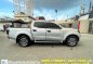 Pearl White Nissan Navara 2019 for sale in Cainta-7