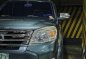 Grey Ford Everest 2013 for sale in Manual-2