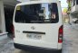 Selling White Toyota Hiace 2018 in Quezon City-2