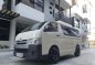 Selling White Toyota Hiace 2018 in Quezon City-6