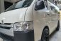 Selling White Toyota Hiace 2018 in Quezon City-4