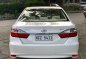 Selling Pearl White Toyota Camry 2017 in Las Piñas-2