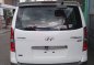 Sell Pearl White 2013 Hyundai Starex in Mandaluyong-6