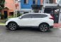 Pearl White Honda Cr-V 2019 for sale in Automatic-3