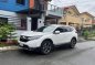 Pearl White Honda Cr-V 2019 for sale in Automatic-0