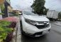 Pearl White Honda Cr-V 2019 for sale in Automatic-1