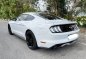 White Ford Mustang 2018 for sale in Automatic-1