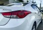 Sell Pealwhite 2014 Hyundai Elantra in Manila-2