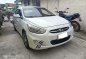 Selling White Hyundai Accent 2017 in Quezon-6