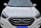 Selling Pearl White Hyundai Tucson 2015 in Manila-0