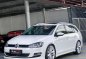 Selling White Volkswagen Golf 2017 in Manila-0