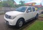 Selling White Nissan Navara 2015 in Leyte-0