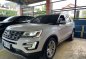 Selling White Ford Explorer 2017 in Caloocan-0