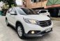 Pearl White Honda Cr-V 2015 for sale in Automatic-0