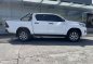 Pearl White Toyota Hilux 2019 for sale in Pasig-3