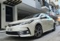Selling Pearl White Toyota Altis 2018 in Quezon City-4