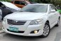Sell Pearl White 2006 Toyota Camry in Las Piñas-0
