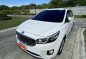 Selling White Kia Carnival 2016 in Las Piñas-2