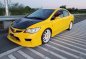 Yellow Honda Civic 2006 for sale in Automatic-2