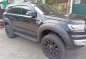 Selling Grey Ford Everest 2017 in Caloocan-6