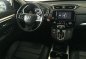 Selling Black Honda Cr-V 2018 in Quezon City-6