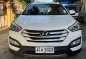 Pearl White Hyundai Santa Fe 2015 for sale in Automatic-5