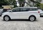 Pearl White Kia Carnival 2017 for sale in Pasig -1