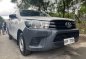 Selling White Toyota Hilux 2019 in Quezon City-1