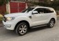 Selling Pearl White Ford Everest 2016 in Quezon City-0
