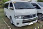 Selling Pearl White Toyota Hiace Super Grandia 2018 in Makati-2