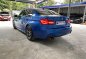 Selling Blue BMW 320D 2018 in San Mateo-2
